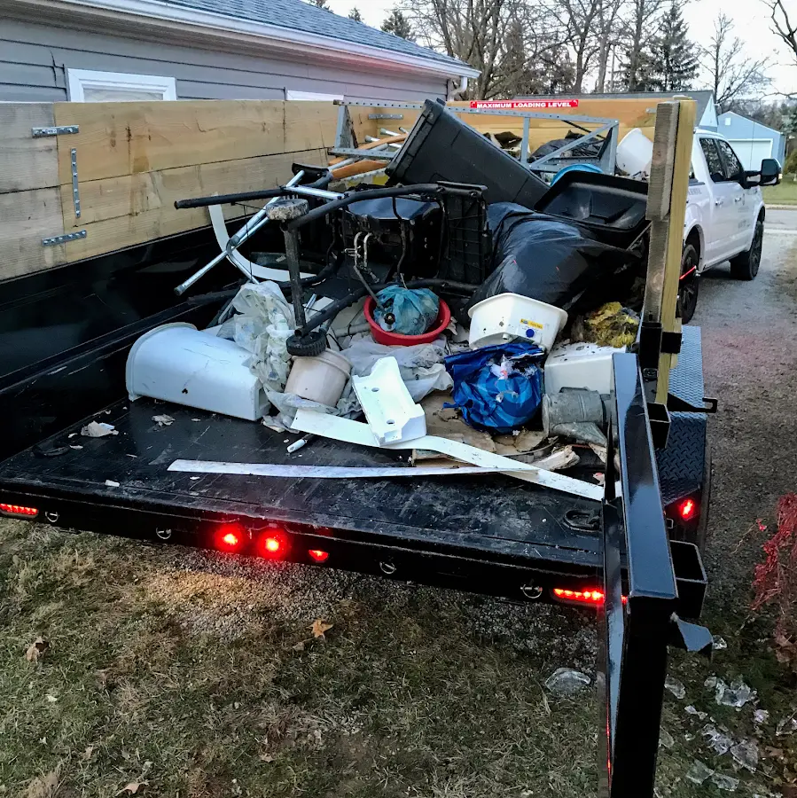 Roll-off dumpster delivered to a residential driveway in Marion